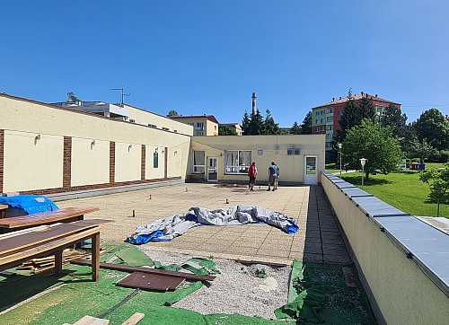 Nástavba Albert - Slavičín
