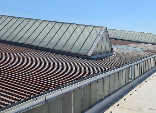 Výměna střešního pláště 5000m² - okres Brno