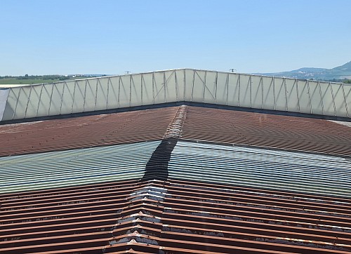Výměna střešního pláště 5000m² - okres Brno